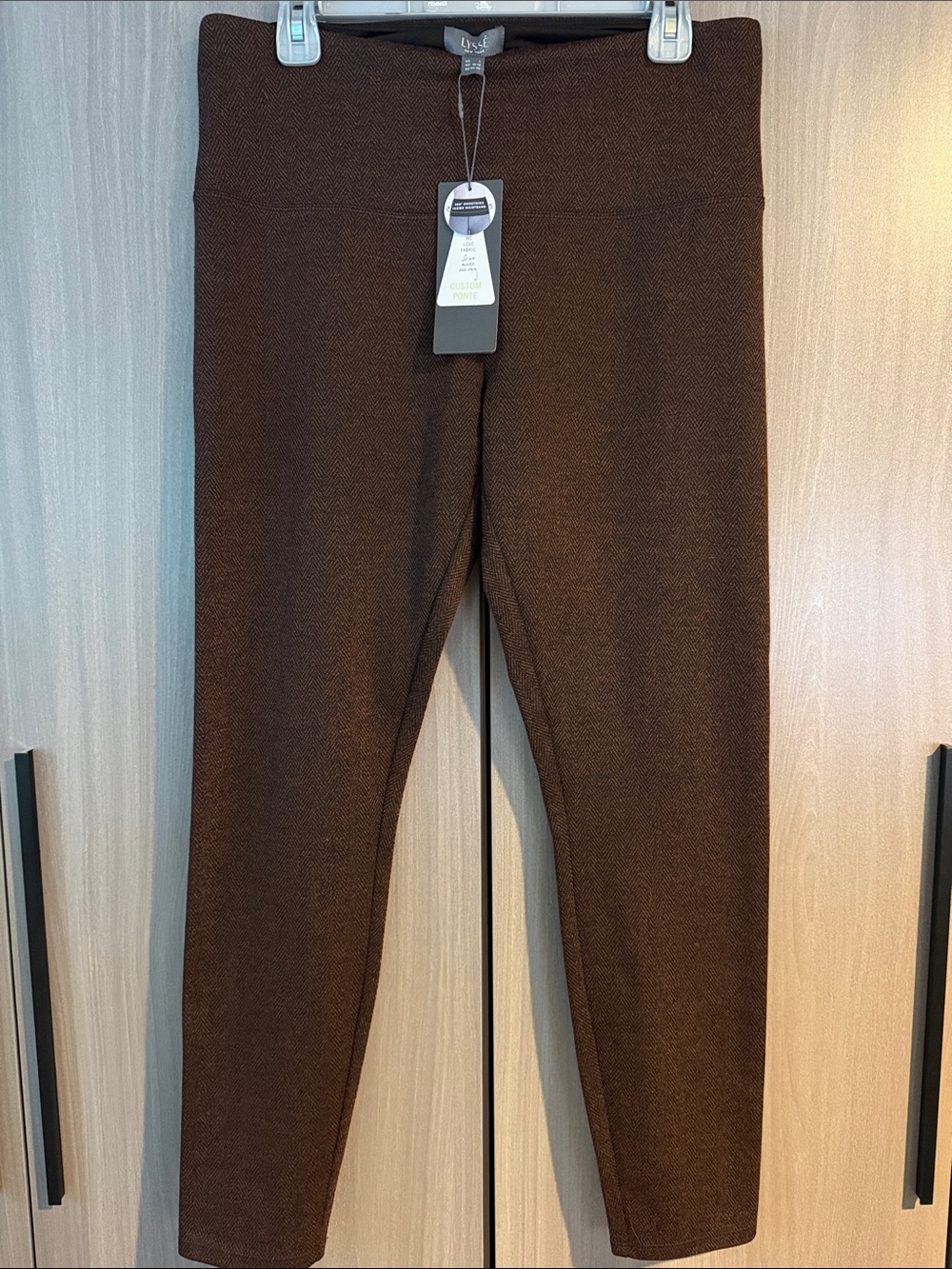NWT Lyssé Signature Ponte Jacquard Leggings Harness Herringbone Brown Size L